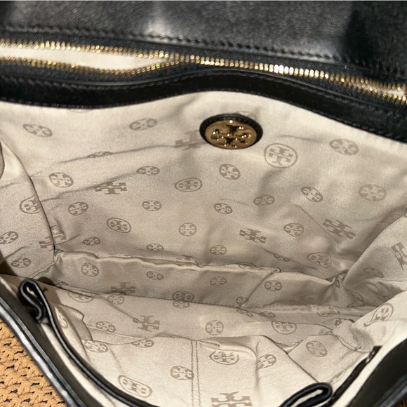 Tory Burch Bag - Picture 4 of 16